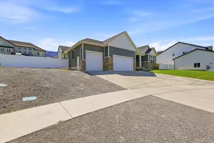 3641 S Hiawatha Cir, Saratoga Springs, UT 84045 - Photo 3