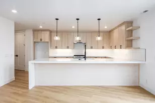2250 E Murray Holladay Rd, Holladay, UT 84117 - Photo 9