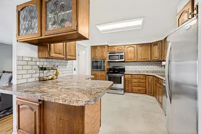 2142 W 5900 S, Roy, UT 84067 - Photo 5