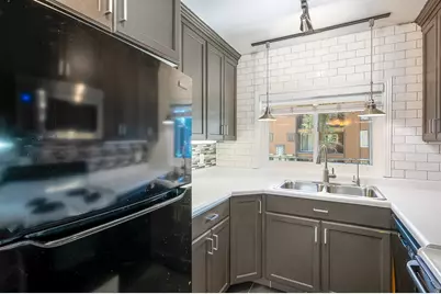 2404 S Elizabeth St E #3, Salt Lake City, UT 84106 - Photo 9