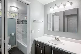 2404 S Elizabeth St E, Salt Lake City, UT 84106 - Photo 11