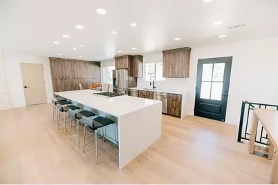 610 S 800 E, Centerville, UT 84014 - Photo 9