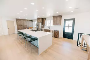 610 S 800 E, Centerville, UT 84014 - Photo 9