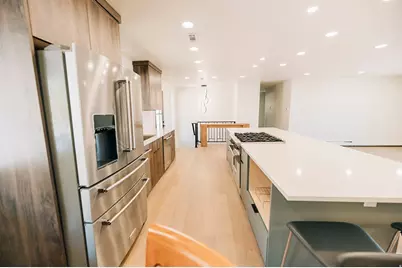 610 S 800 E, Centerville, UT 84014 - Photo 21