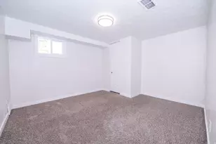 730 E Oak Dr, South Ogden, UT 84403 - Photo 9