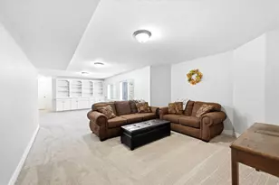 9604 N Apple Ct W, Cedar Hills, UT 84062 - Photo 21