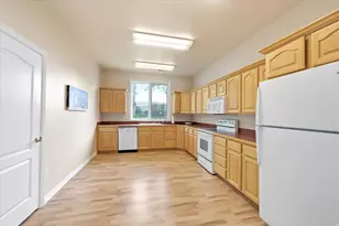 9604 N Apple Ct W, Cedar Hills, UT 84062 - Photo 37