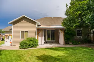 260 W 300 S, Salem, UT 84653 - Photo 3