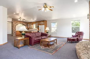 8745 S 1595 E, Sandy, UT 84093 - Photo 5