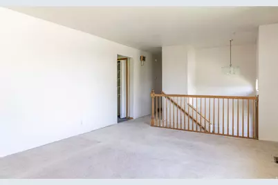 8745 S 1595 E, Sandy, UT 84093 - Photo 7