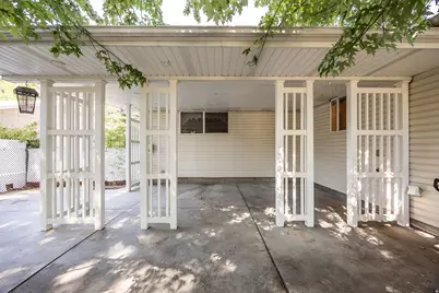 8745 S 1595 E, Sandy, UT 84093 - Photo 35