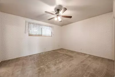 8745 S 1595 E, Sandy, UT 84093 - Photo 19