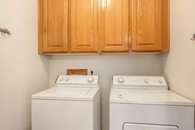 8745 S 1595 E, Sandy, UT 84093 - Photo 27