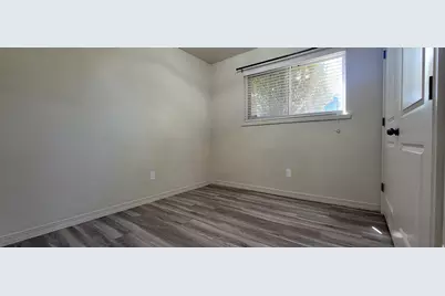 891 E Bristle Pl, Millcreek, UT 84106 - Photo 9