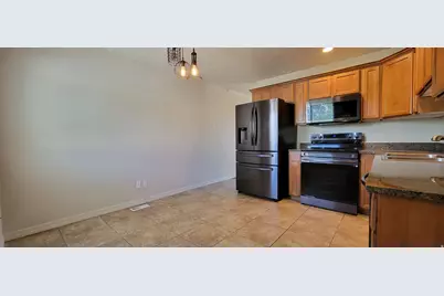 891 E Bristle Pl, Millcreek, UT 84106 - Photo 3