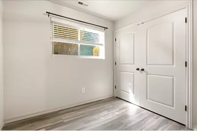 891 E Bristle Pine Pl, Millcreek, UT 84106 - Photo 9