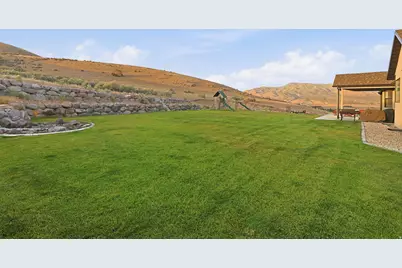 2056 Ridgeline Rd, Stockton, UT 84071 - Photo 41
