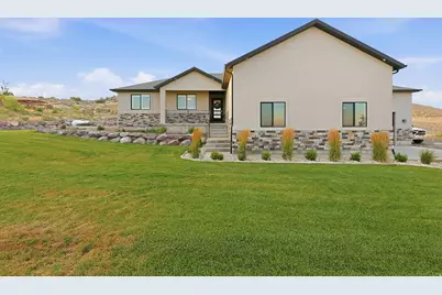 2056 Ridgeline Rd, Stockton, UT 84071 - Photo 1