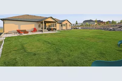 2056 Ridgeline Rd, Stockton, UT 84071 - Photo 5