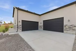 2056 Ridgeline Rd, Stockton, UT 84071 - Photo 43