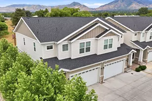 1303 E Weyburn Ln, Holladay, UT 84117 - Photo 1