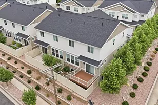 1303 E Weyburn Ln, Holladay, UT 84117 - Photo 11