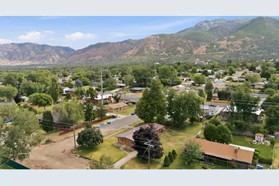 4204 S Adams E, South Ogden, UT 84403 - Photo 35