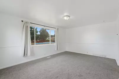 4204 S Adams E, South Ogden, UT 84403 - Photo 7