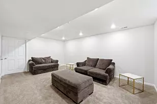 8534 S Maul Oak Dr, West Jordan, UT 84081 - Photo 23
