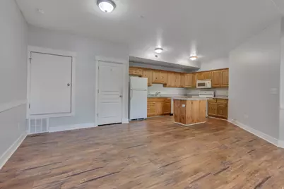 389 S State St #16, Provo, UT 84606 - Photo 3