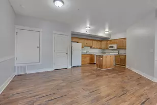 389 S State St, Provo, UT 84606 - Photo 3