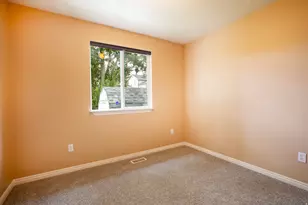 151 E 2600 S, Clearfield, UT 84015 - Photo 19