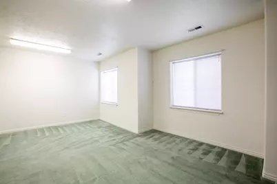 151 E 2600 S, Clearfield, UT 84015 - Photo 17