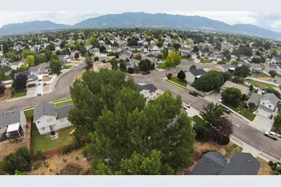 151 E 2600 S, Clearfield, UT 84015 - Photo 49