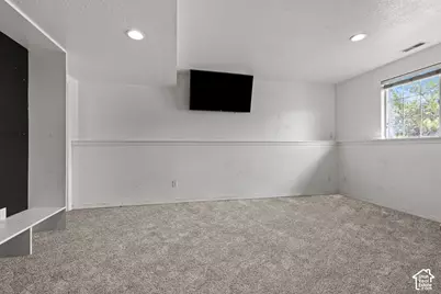 1873 N 25 E, Layton, UT 84041 - Photo 31