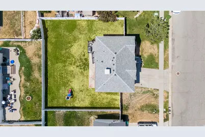1873 N 25 E, Layton, UT 84041 - Photo 49