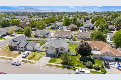 1873 N 25 E, Layton, UT 84041 - Photo 55