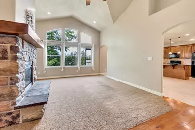 373 E Alexander Dr, Elk Ridge, UT 84651 - Photo 23