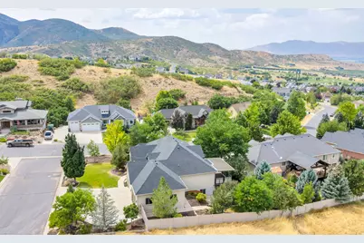 373 E Alexander Dr, Elk Ridge, UT 84651 - Photo 59
