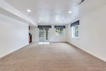 373 E Alexander Dr, Elk Ridge, UT 84651 - Photo 35