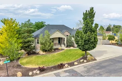 373 E Alexander Dr, Elk Ridge, UT 84651 - Photo 11
