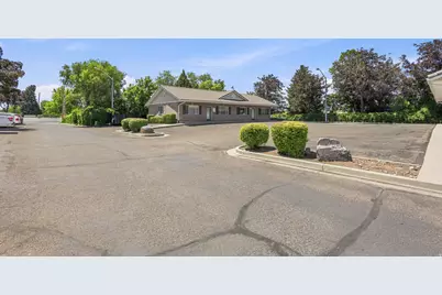 1372 S 740 E #7, Orem, UT 84097 - Photo 23