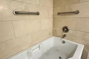 241 N Vine St E, Salt Lake City, UT 84103 - Photo 21