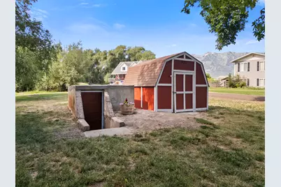 3572 W 2200 S, Wellsville, UT 84339 - Photo 39