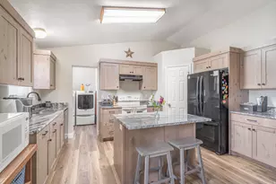175 W 225 N, Providence, UT 84332 - Photo 5