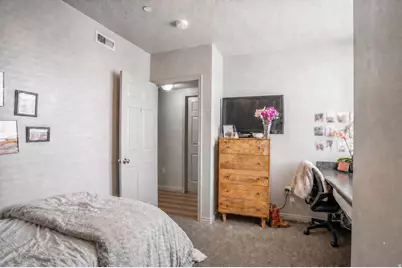 859 E 620 N #H4, Provo, UT 84606 - Photo 11