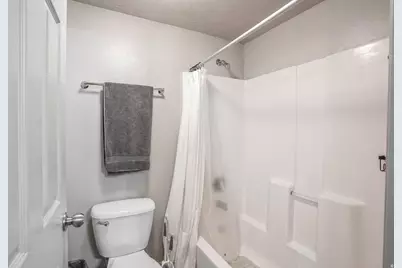 859 E 620 N #H4, Provo, UT 84606 - Photo 5