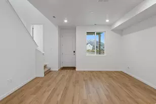 1304 E 1670 N, Payson, UT 84651 - Photo 3