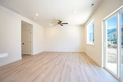 571 W 1775 N, Harrisville, UT 84404 - Photo 5