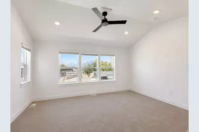 6704 S Vaughn Ln E #26, Midvale, UT 84047 - Photo 7